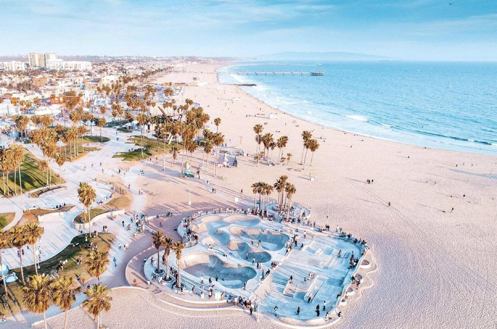 Venice Beach, Arcade, Pool, Jacuzzi, Free Parking *